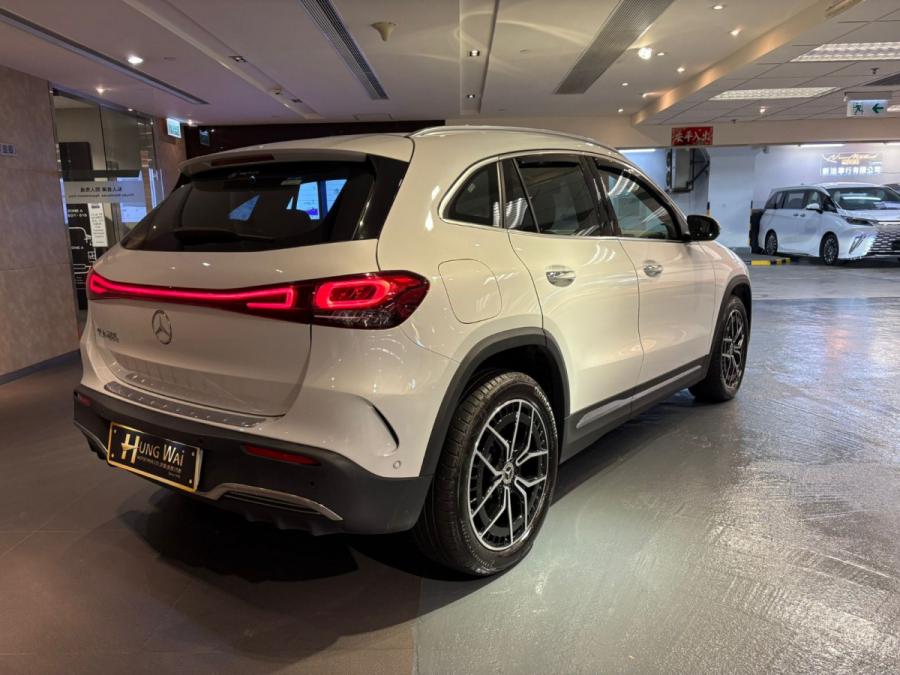 EQA250 AMG - Image 2